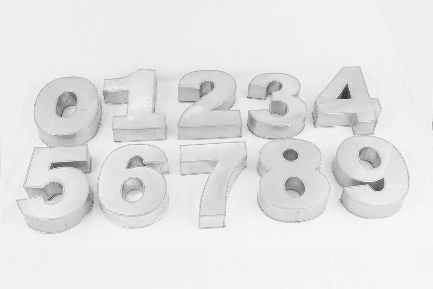 Number Cake Tin Baking Pan Mould – Ideal for Birthday, Anniversary & Celebration Cakes