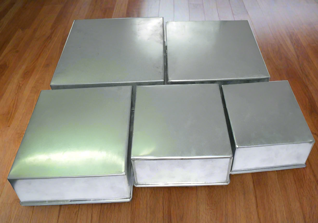 Cake tins