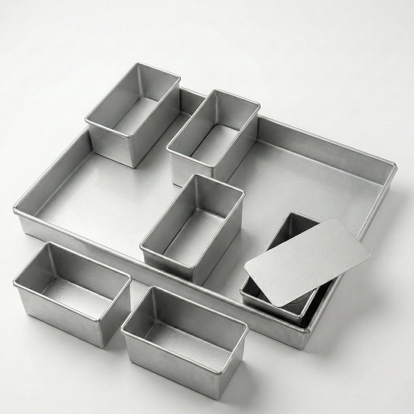 Set of 6 Mini Cake Tins Loose Bottom With Free Tray